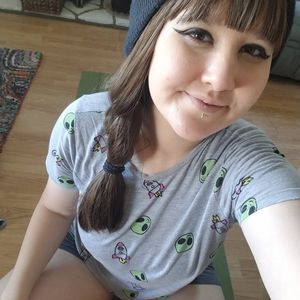 Meet your Posher, Katelyn